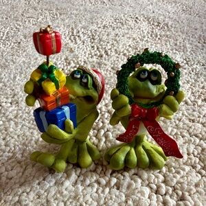 Vintage Russ Christmas MistleToad Figurines, Set of 2